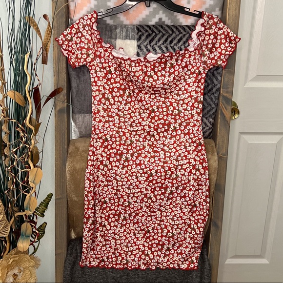 SHEIN Dress - Picture 3 of 5
